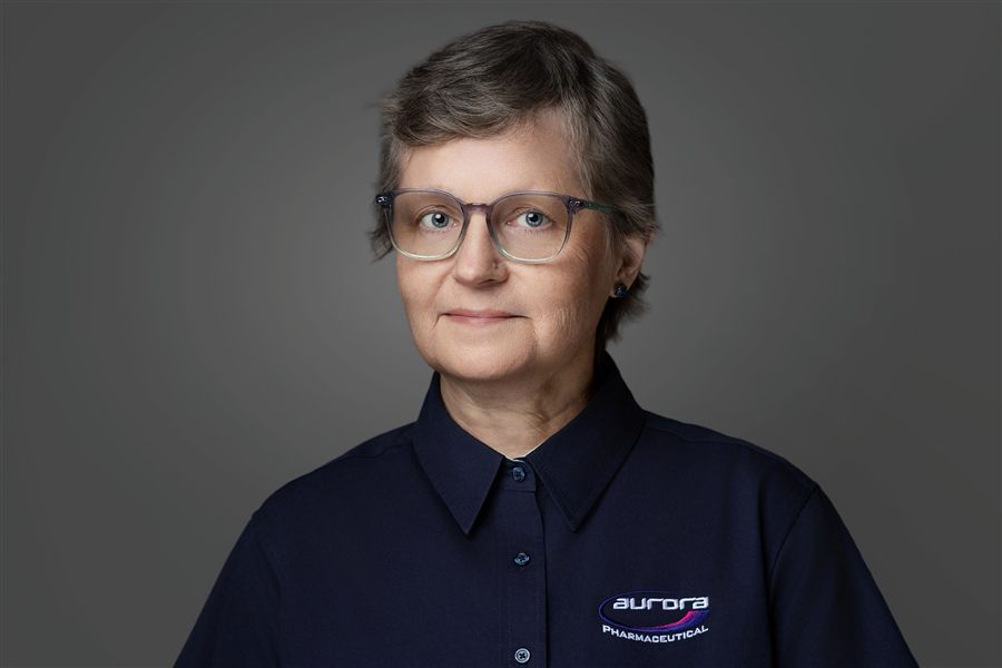Dr. Alina Garbar